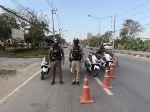 งานจราจร อำนวยความสะดวกด้านการจราจรแข่งขันกีฬาสานสัมพันธ์โรงเรียนเทศบาลตำบลสันมหาพนและศูนย์พัฒนาเด็กเล็กเทศบาลตำบลสันมหาพน