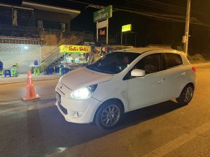 เจ้าหน้าที่ตำรวจ จุดตรวจบ้านไร่ พร้อมกำลังเจ้าหน้าที่ตำรวจ จำนวน 6 นาย ปฎิบัติหน้าที่จุดตรวจบ้านไร่