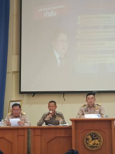 ผกก.สภ.แม่แตง ร่วมประชุมในการขับเคลื่อนนโยบายของ รัฐบาล 9 ข้อ ร่วมกับฝ่ายปกครอง โดยมีนายจักรพันธ์ ทองอ่ำ นายอำเภอแม่แตงเป็นประธาน